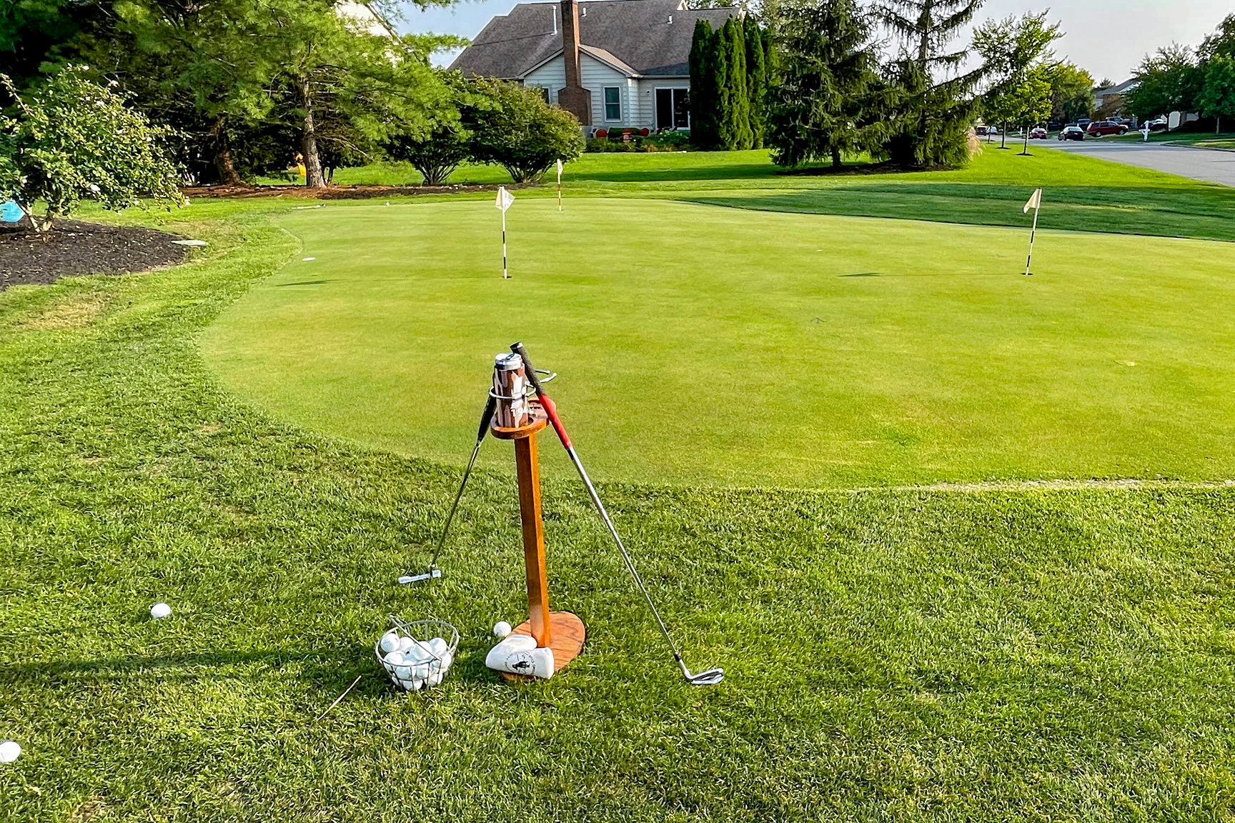 How To Make Your Backyard Putting Green Dream a Reality